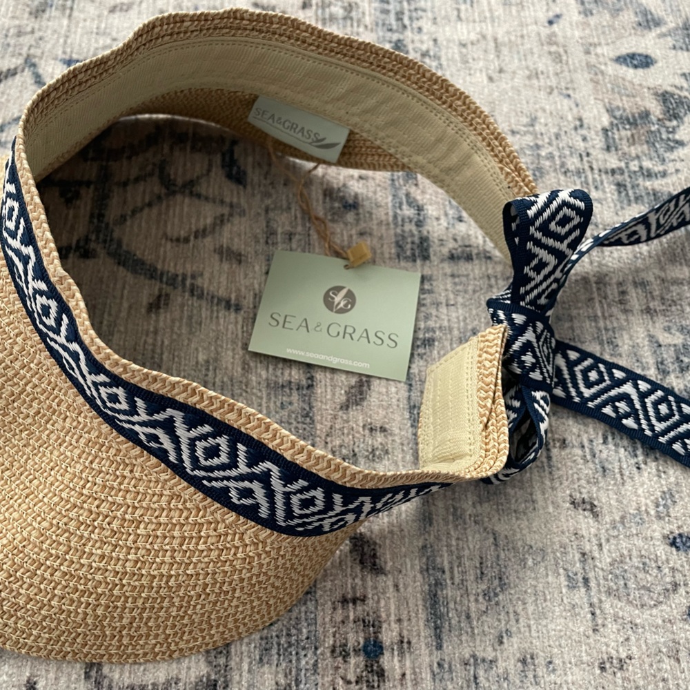 Sea & Grass Straw Visor with Navy Ribbon